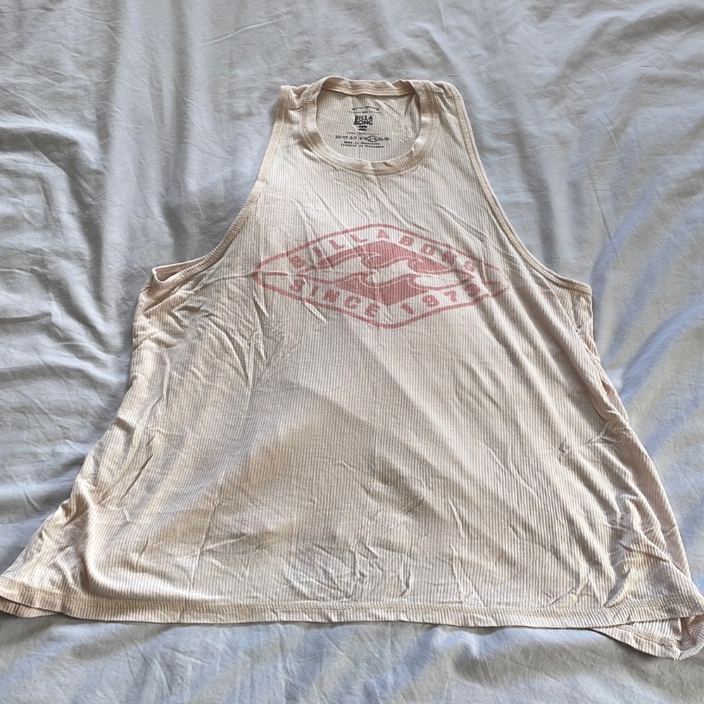 ✨NWOT Billabong Tank Top Size Large✨